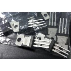 10 x IXTP5N60P Power MOSFET TO-220 600V 5A